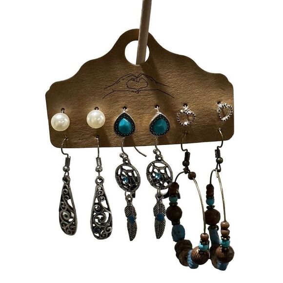 Brand New!! Boho style silver, turquoise, pearl earring bundle if 6 - Picture 1 of 4